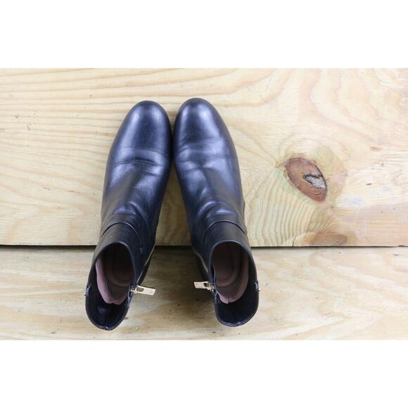 Taryn Rose Boots Womens 9B Black Leather Camille Zip Ankle Bootie - Picture 4 of 9